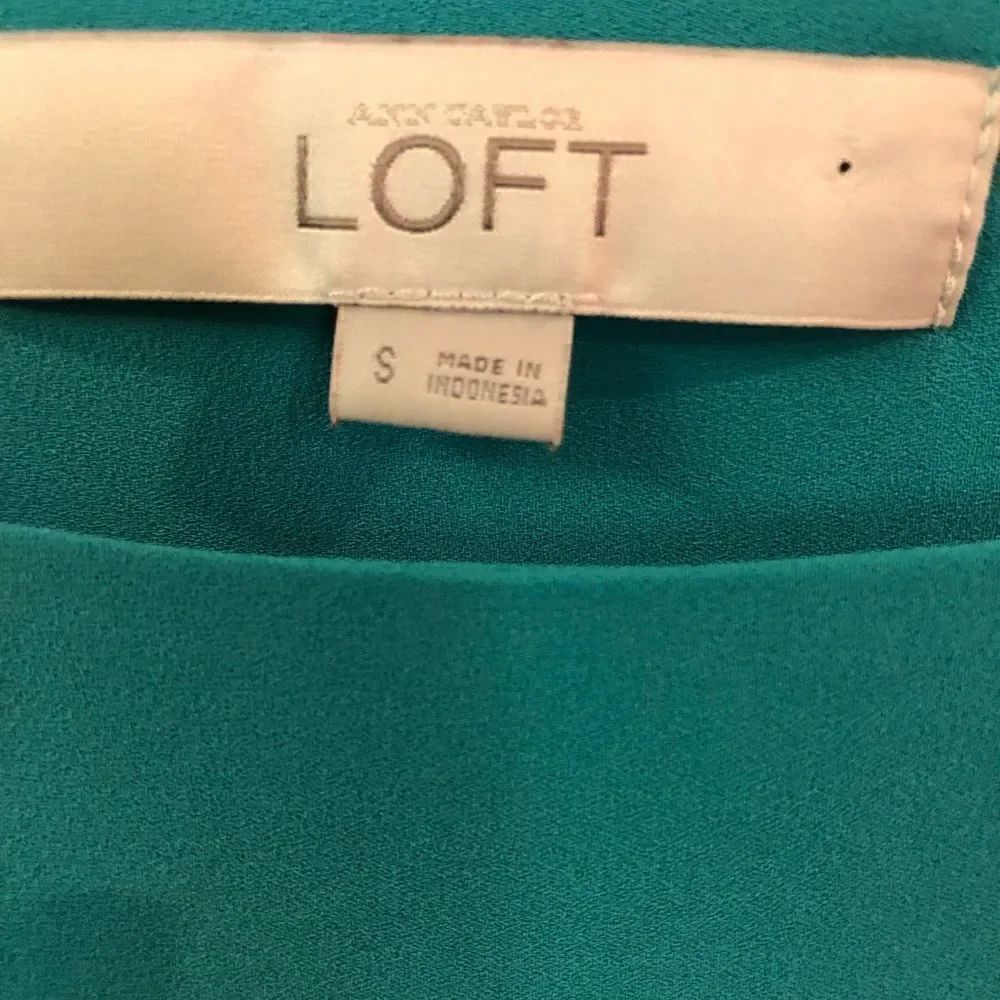 LOFT blouse - Picture 4 of 4